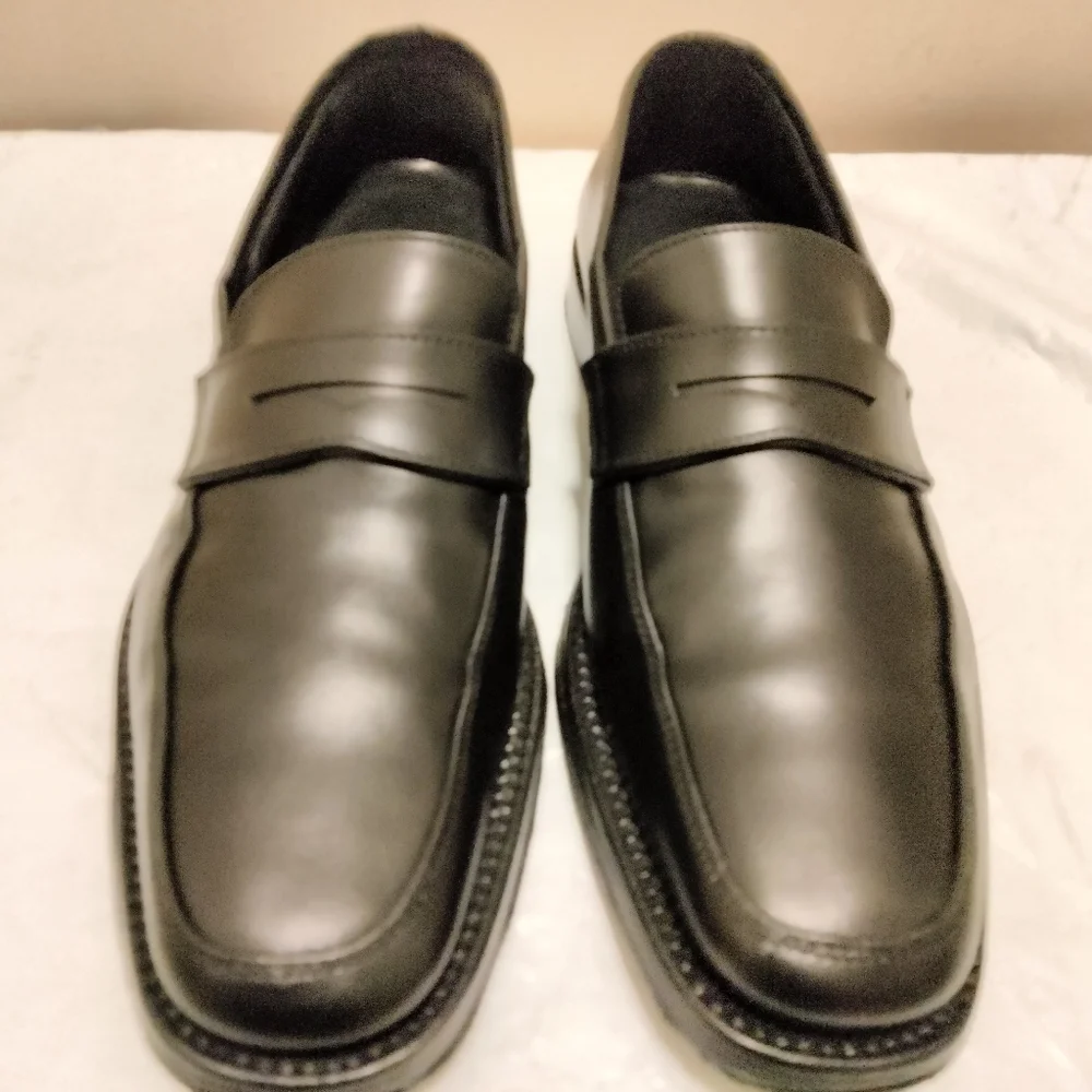 Gucci Men's Mogan Leather Penny Loafers - Picture 11 of 11